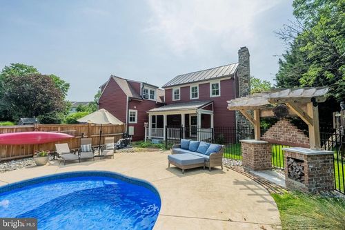 131 Ken Culbert Ln, PURCELLVILLE, VA, 20132-6168 | Card Image