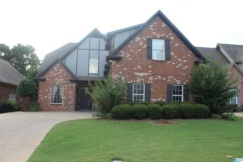 8722 Highlands Dr, TRUSSVILLE, AL, 35173-3826 | Card Image