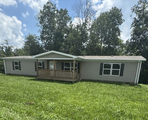 9392 Sunrise Rd, Red Boiling Springs, TN, 37150-3002 | Card Image