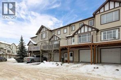 240 Laffont Way, Fort Mcmurray, AB, T9K2W2 | Card Image