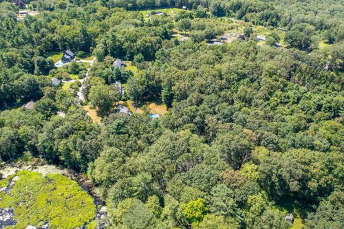 274 Riverside Dr, Thompson, CT, 06277-2710 | Card Image