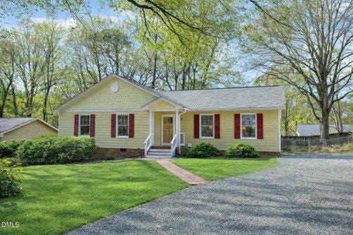 514 Holtz Ln, Cary, NC, 27511-4046 | Card Image