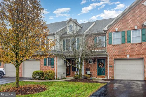 7711 J L Moyer Ct, HARRISBURG, PA, 17112-8933 | Card Image