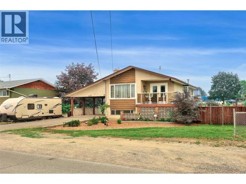 1670 Happyvale Ave, Kamloops, BC, V2B4H2 | Card Image