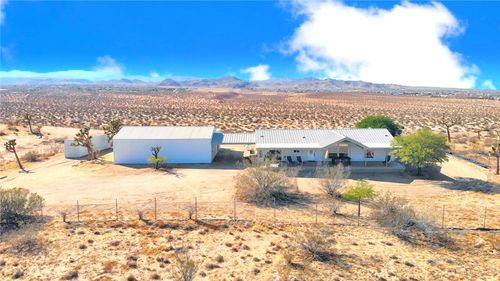 406 Rainbow Rd, Landers, CA, 92285-3187 | Card Image
