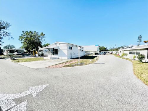 107-3275 26th Ave E, BRADENTON, FL, 34208-7431 | Card Image