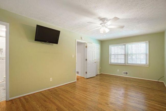 2223 Jay Ln Se, House other with 3 bedrooms, 3 bathrooms and 2 parking in Smyrna GA | Image 18