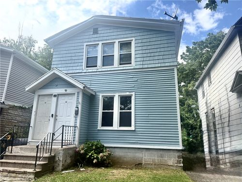 121 Elba St, Rochester, NY, 14608-2920 | Card Image