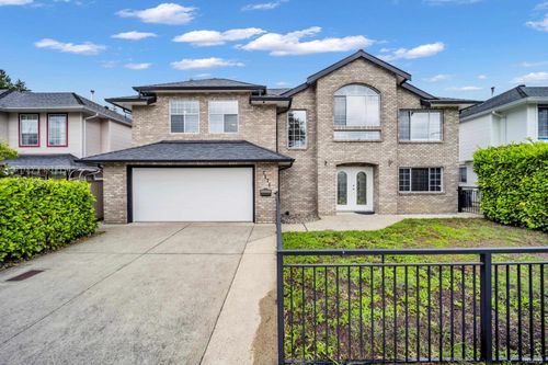 2471 Friskie Ave, Port Coquitlam, BC, V3B7P9 | Card Image