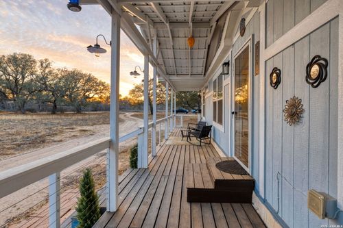 2383 Tomblin Rd, Bigfoot, TX, 78005-2211 | Card Image