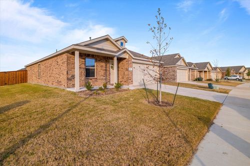 2805 Watchpoint Rd, Little Elm, TX, 75068-2340 | Card Image