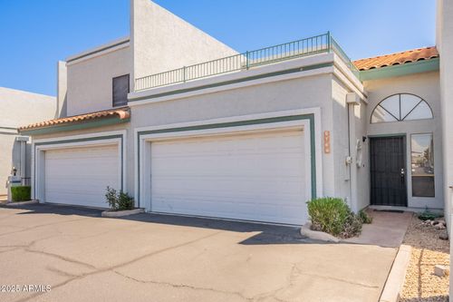 6769 W Orchid Ln, Peoria, AZ, 85345-8418 | Card Image