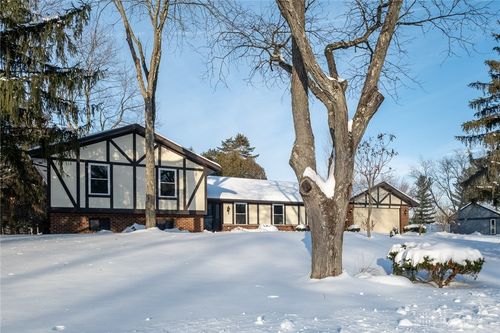 1070 Green Timber Trl, Dayton, OH, 45458-9643 | Card Image