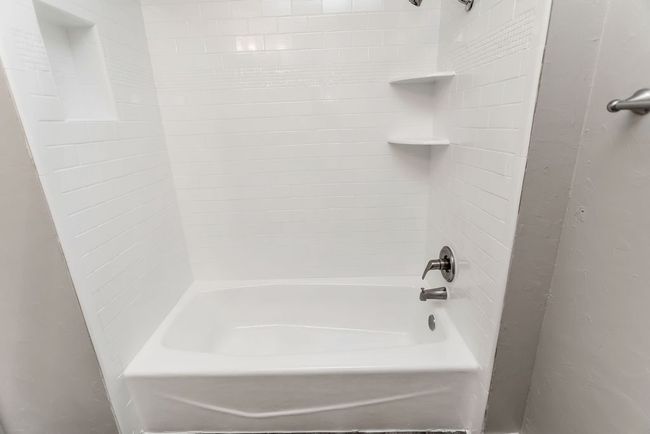 Full bath featuring shower combination | Image 19