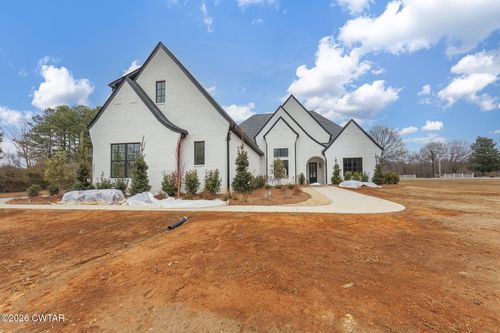 18 Shadow Ridge Dr, Jackson, TN, 38305-8509 | Card Image