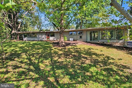 4300 Meadow Crest Road, Harrisburg, PA, 17112 | Card Image
