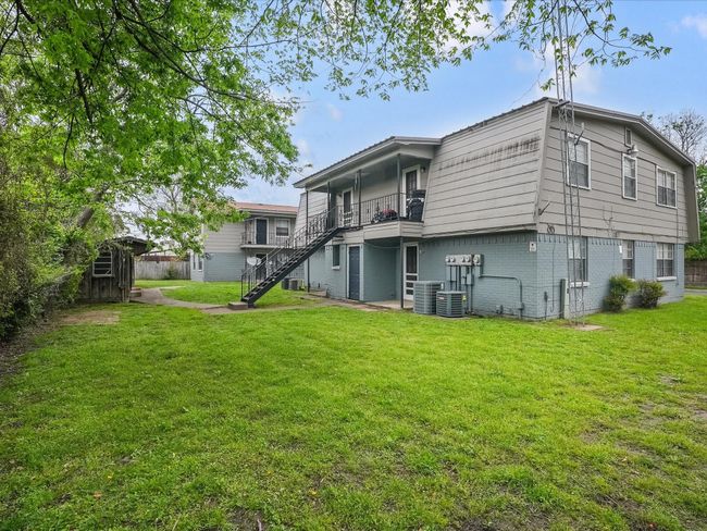 505 Morris St, Home with 4 bedrooms, 4 bathrooms and 8 parking in Terrell TX | Image 34