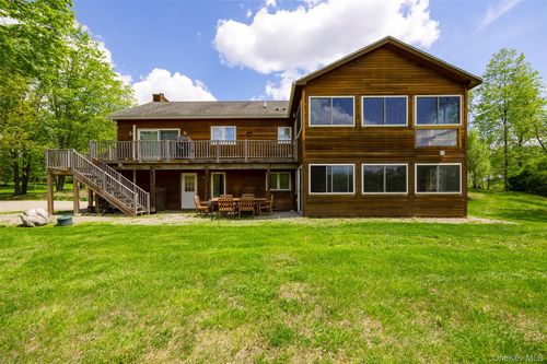508 Woodstock Rd, Millbrook, NY, 12545-5206 | Card Image