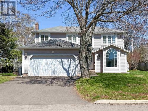 16 Lansdowne Avenue, Charlottetown, PE, C1A3J2 | Card Image