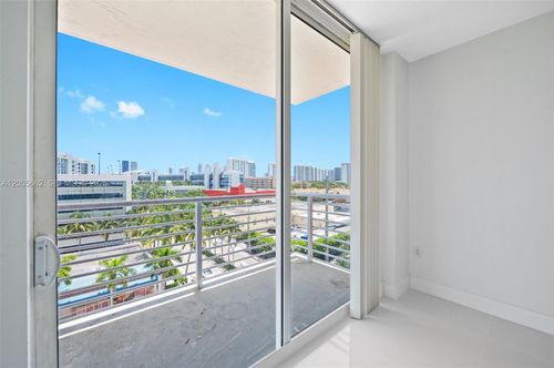 708-18800 Ne 29th Ave, Aventura, FL, 33180 | Card Image