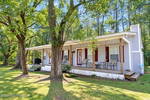 1323 Jonathan Rd, Leakesville, MS, 39451-4729 | Card Image