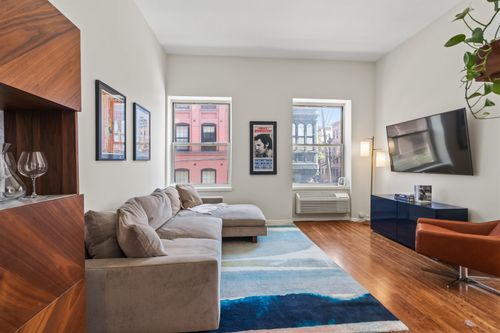 apt-2e-222 Grand St, Hoboken, NJ, 07030-2588 | Card Image