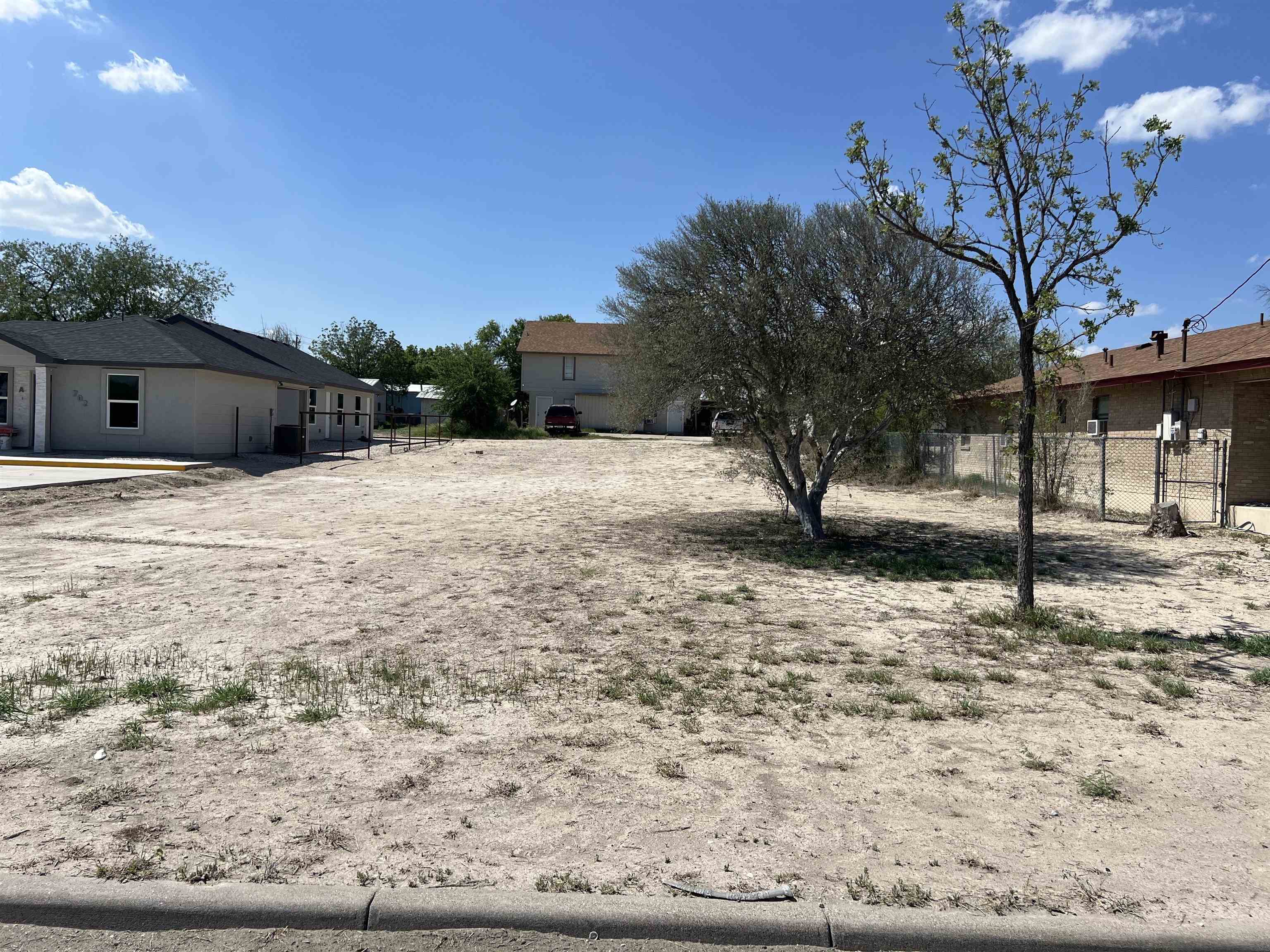 Land in Del Rio 2
