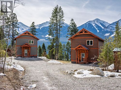 1360 Campbell Rd, Golden, BC, V0A | Card Image