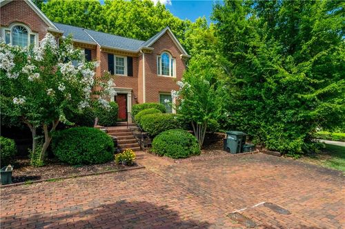1271 Whitlock Ridge Dr Sw, Marietta, GA, 30064-5415 | Card Image