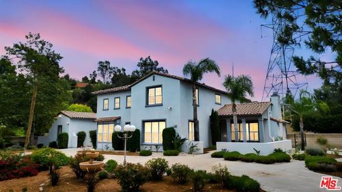 680 Adirondack Ln, Claremont, CA, 91711-8300 | Card Image