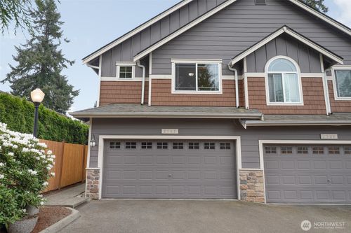 b1-2502 204th Pl Sw, Lynnwood, WA, 98036-6992 | Card Image