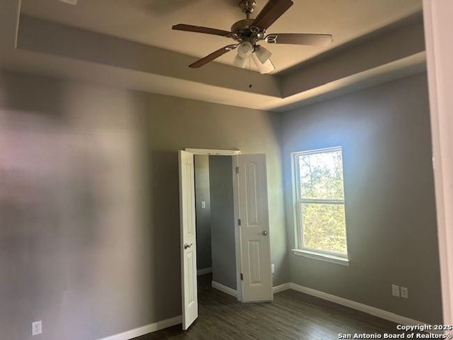 137 Sycamore Cir, House other with 3 bedrooms, 2 bathrooms and null parking in Spring Branch TX | Image 5