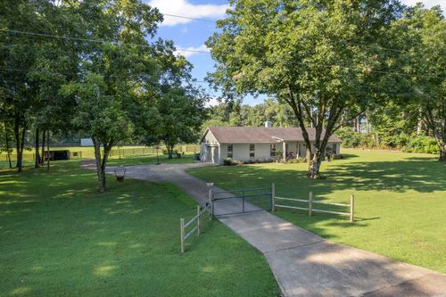 1120 Sellers Dr, Oakland, TN, 38060-4616 | Card Image
