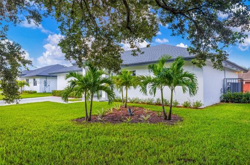 15620-15620 Nw 39th Ct, Miami Gardens, FL, 33054-6708 | Card Image