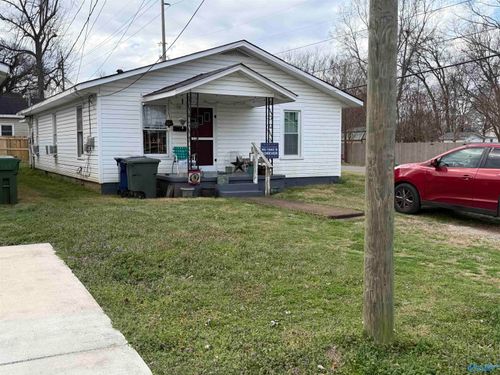 1104 Oshaughnessy Avenue Ne, Huntsville, AL, 35801 | Card Image