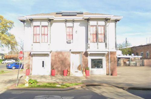 229 B St, Marysville, CA, 95901-5913 | Card Image