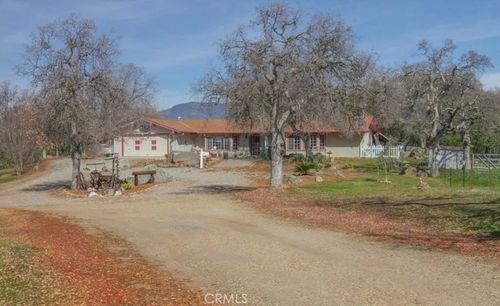 37920 Bay Ln, Squaw Valley, CA, 93675-9730 | Card Image