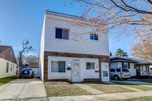 upper-7228 Chalmers Avenue, Warren, MI, 48091 | Card Image
