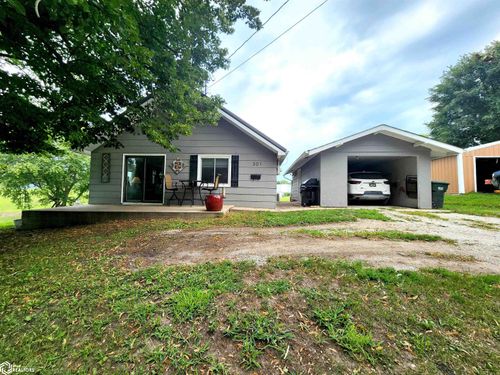301 E Monroe St, Corydon, IA, 50060-1632 | Card Image
