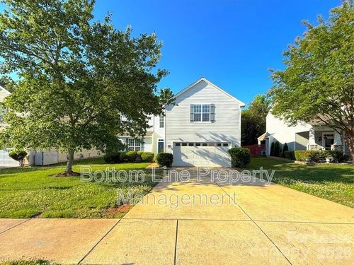 13518 Quiet Stream Ct, Charlotte, NC, 28273-3919 | Card Image