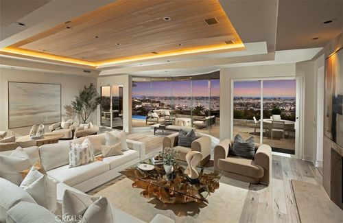 1535 Dolphin Ter, Corona del Mar, CA, 92625-1733 | Card Image