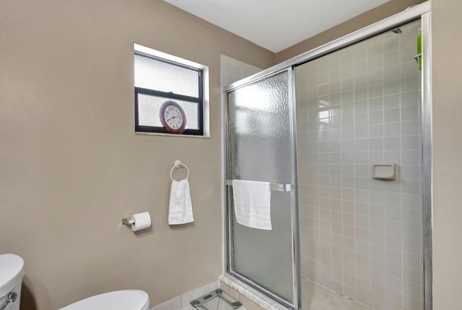 5855 Se Mitzi Ln, House other with 2 bedrooms, 2 bathrooms and null parking in Stuart FL | Image 20