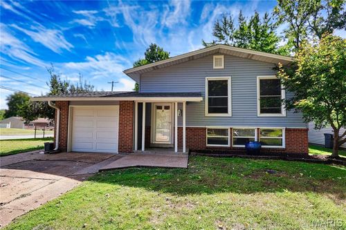 11808 Boward Court, Maryland Heights, MO, 63043 | Card Image