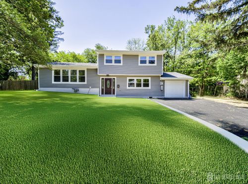44 Sullivan Way, East Brunswick, NJ, 08816-1371 | Card Image