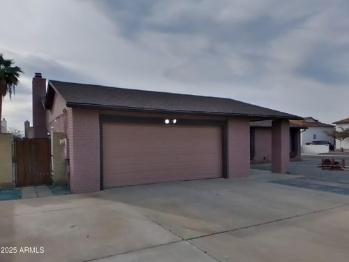 10221 W Turney Ave, Phoenix, AZ, 85037-5636 | Card Image