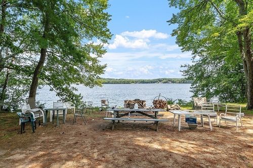 659 Reservoir Rd, Lunenburg, MA, 01462-1540 | Card Image