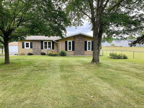 1758 State Road 120, Fremont, IN, 46737-8794 | Card Image