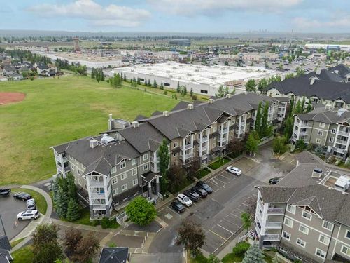 3305-115 Prestwick Villas Se, Calgary, AB, T2Z0M7 | Card Image