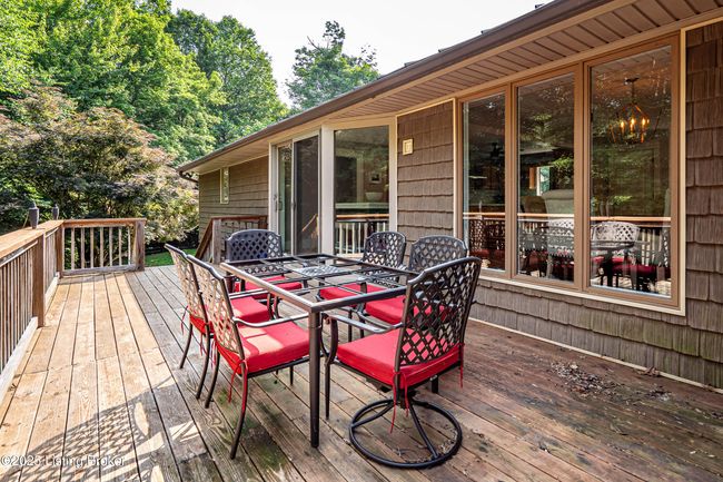 2918 Spickert Knob Rd, House other with 5 bedrooms, 4 bathrooms and null parking in Floyds Knobs IN | Image 24