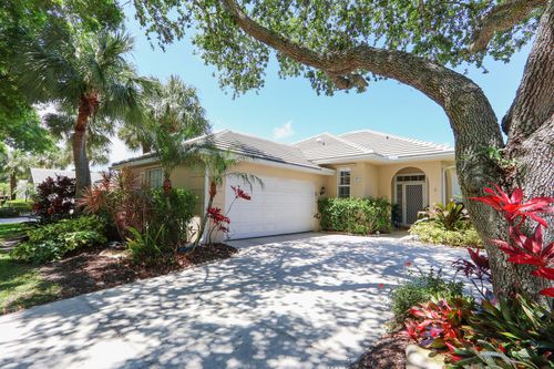 1071 Bedford Ave, Palm Beach Gardens, FL, 33403-1125 | Card Image